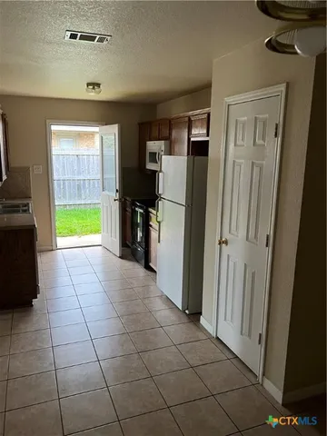 $329,000 | 1505 Golden Eagle Court, Killeen, TX 76549