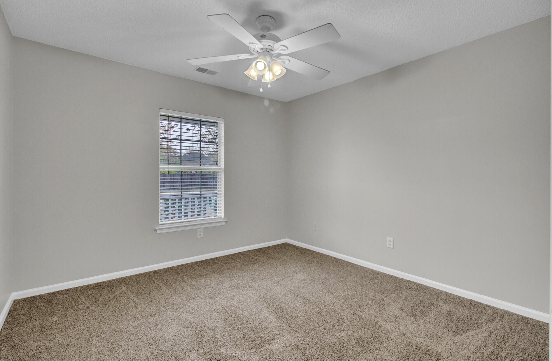 107 Eagle Ridge Road Summerville, SC 29485 - Photo 22 of 23 24_24_mls