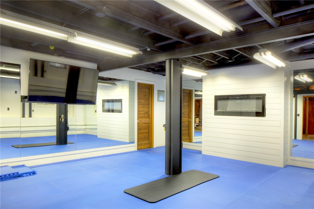 30 Hazard Road Newport, RI 02840 - Photo 31 of 50