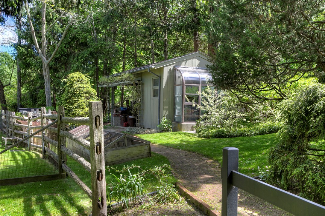 30 Hazard Road Newport, RI 02840 - Photo 40 of 50