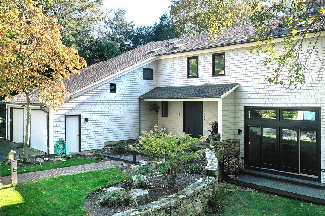 30 Hazard Road Newport, RI 02840 - Photo 6 of 50