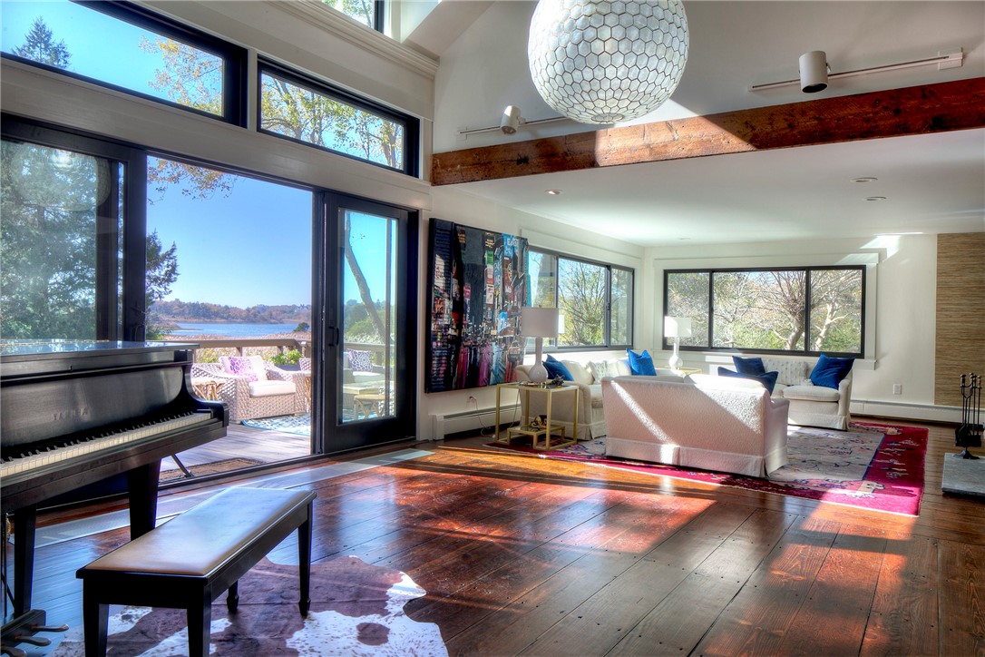 30 Hazard Road Newport, RI 02840 - Photo 9 of 50