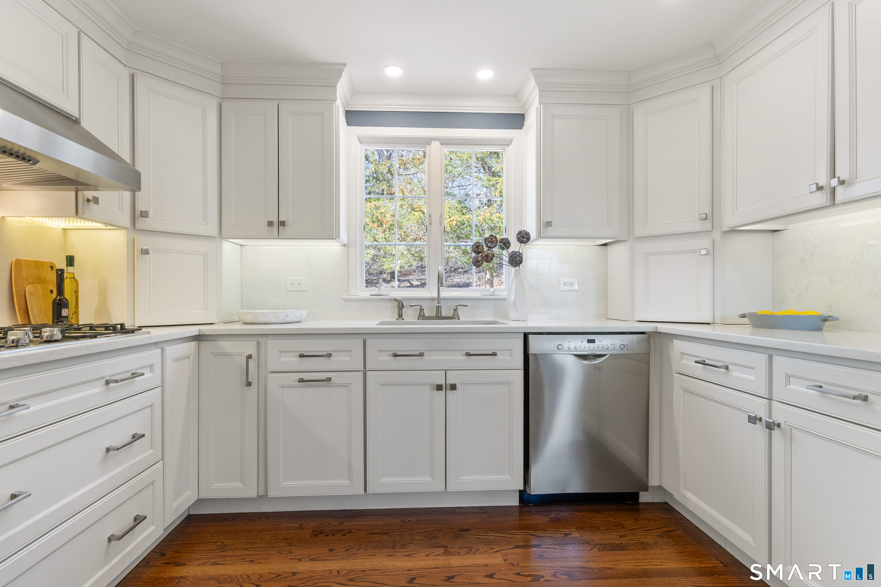 34 Ryders Lane Wilton, CT 06897 - Photo 19 of 42