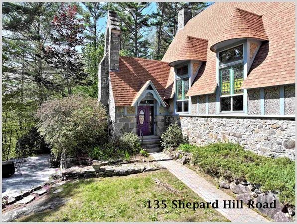 $749,900 | 135 Shepard Hill Road, Holderness, NH 03245