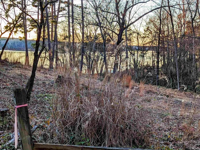 $135,000 | 67 Occoneechee Drive, Clarksville, VA 23927