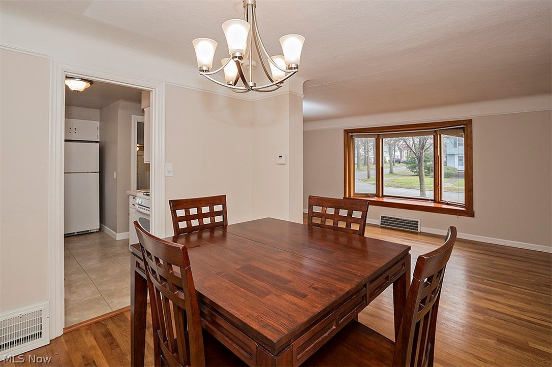 1372 Willshire Road Cleveland, OH 44124 - Photo 6 of 25 Gallery Image 6