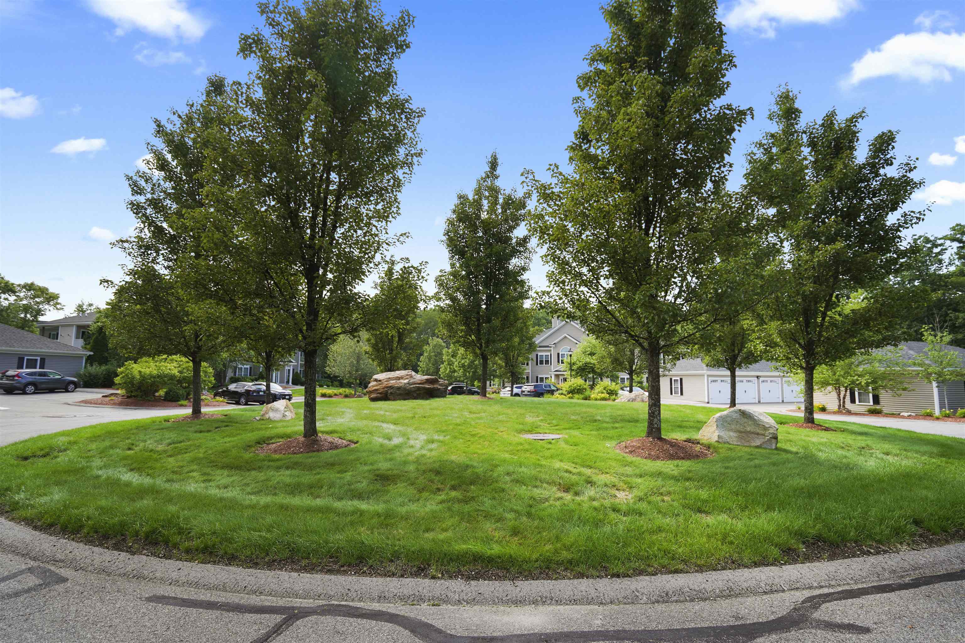 55 Roundabout Way, Unit 2 Manchester, NH 03102 - Photo 24 of 37