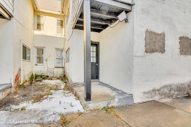 $795 | 1007 Washburn Street, Unit 1, Scranton, PA 18504