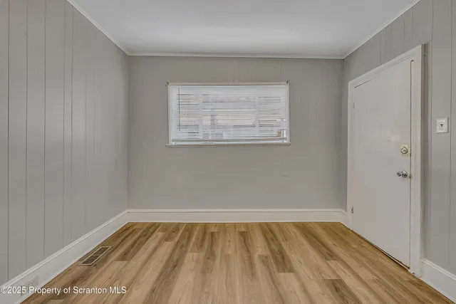 $795 | 1007 Washburn Street, Unit 1, Scranton, PA 18504