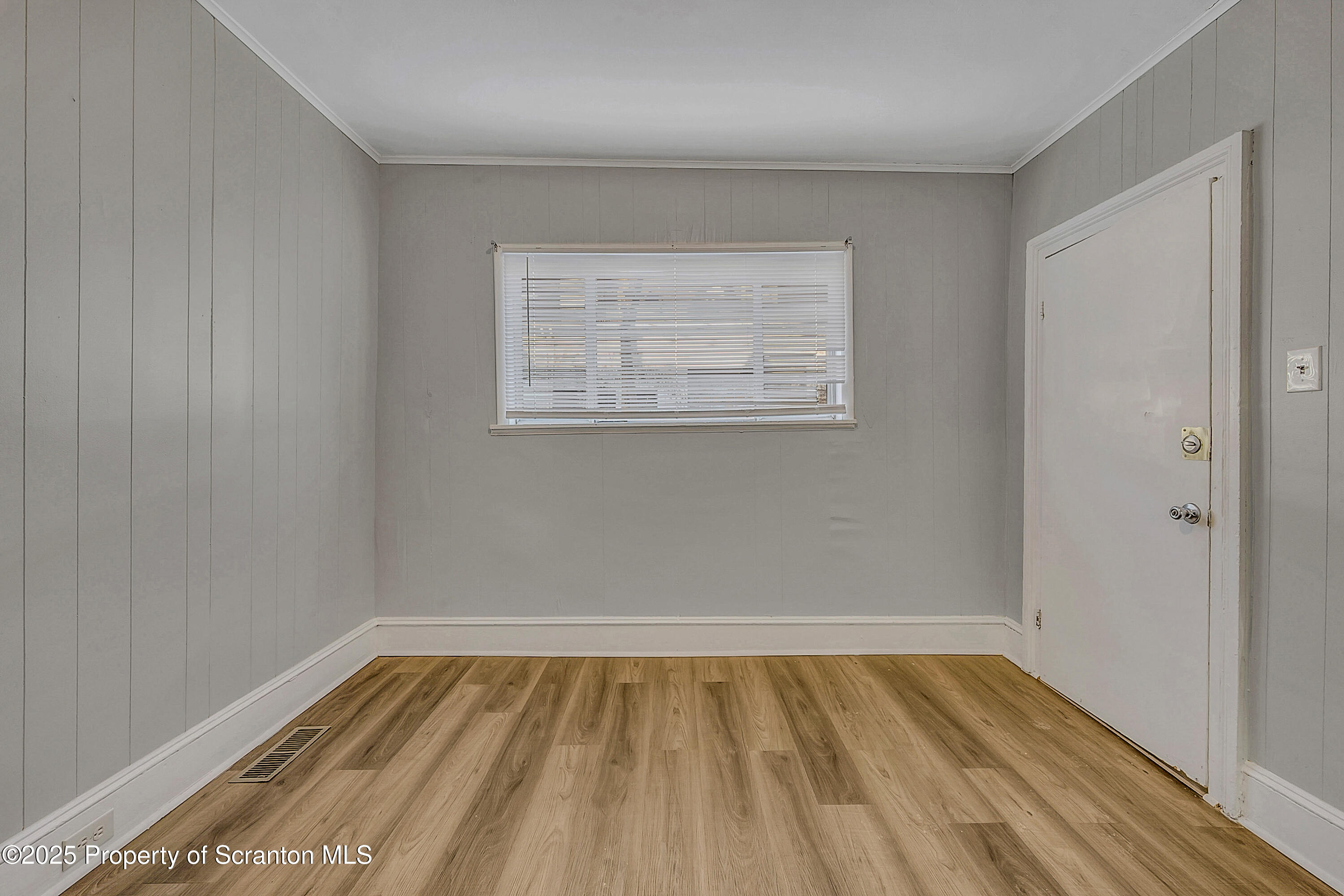1007 Washburn Street, Unit 1 Scranton, PA 18504 - Photo 6 of 14 a view of room with window