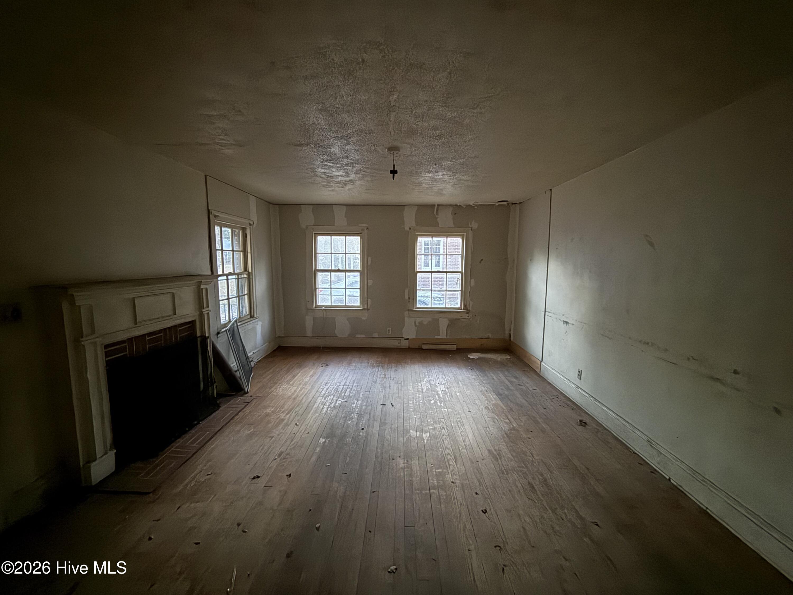 312 Frances Place Kinston, NC 28501 - Photo 3 of 4 Photo Dec 09 2025, 4 53 36 PM