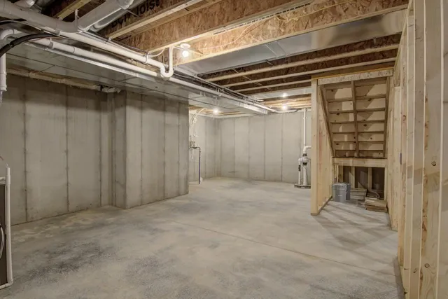 $319,712 | 1761 11th Avenue East, Unit LOT 16, Menomonie, WI 54751