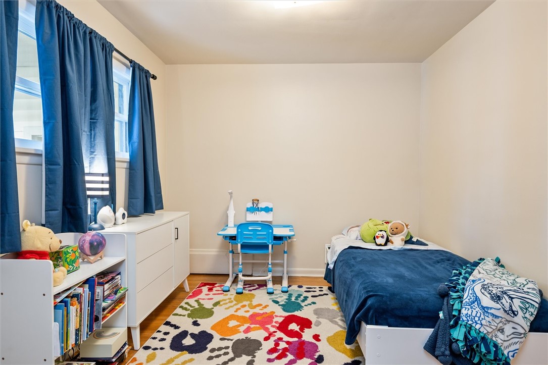 23 Meadowcroft Road Irondequoit, NY 14609 - Photo 25 of 35