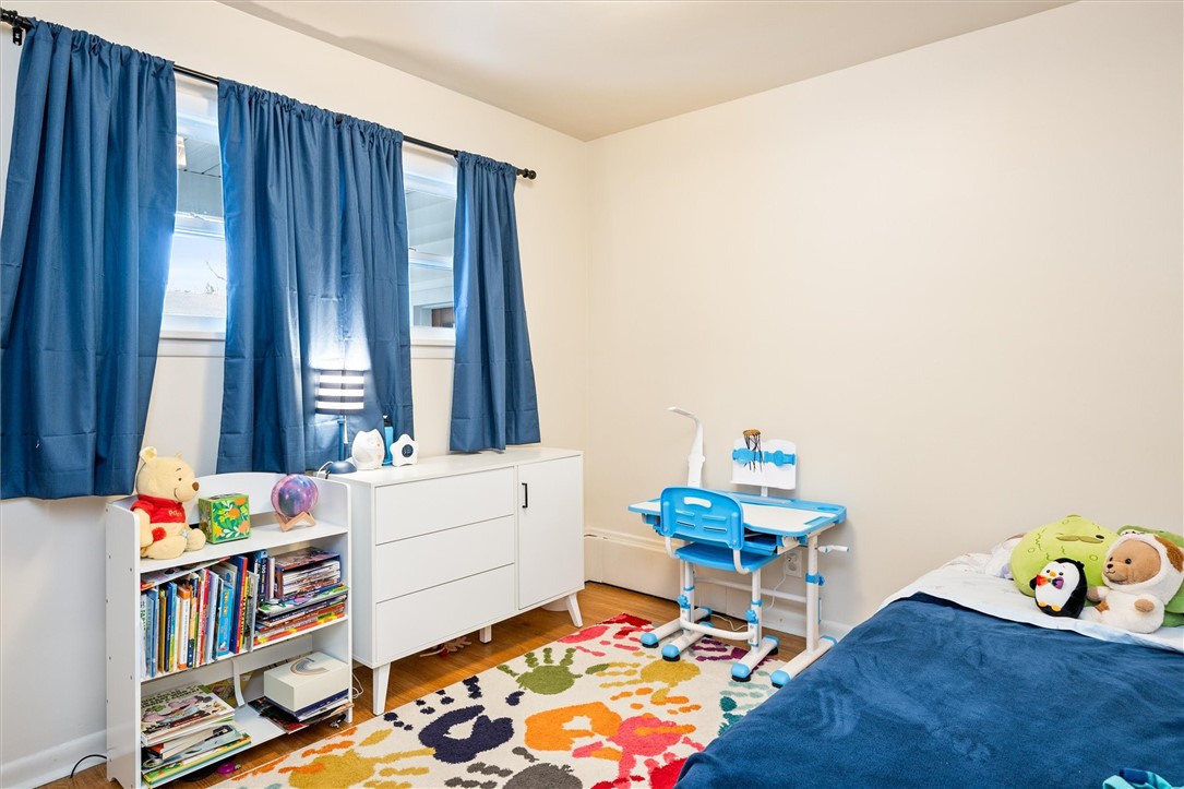 23 Meadowcroft Road Irondequoit, NY 14609 - Photo 26 of 35