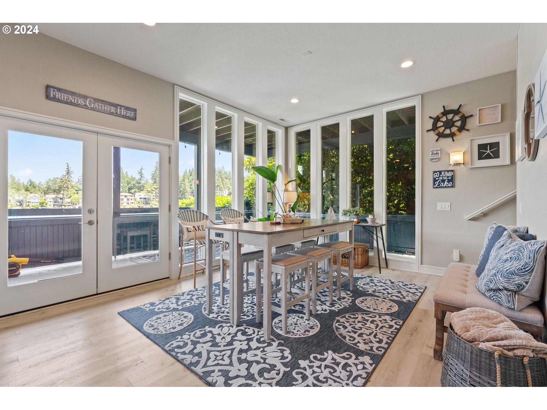 1551 Lake Front Road Lake Oswego, OR 97034 - Photo 11 of 31 Gallery Image 11