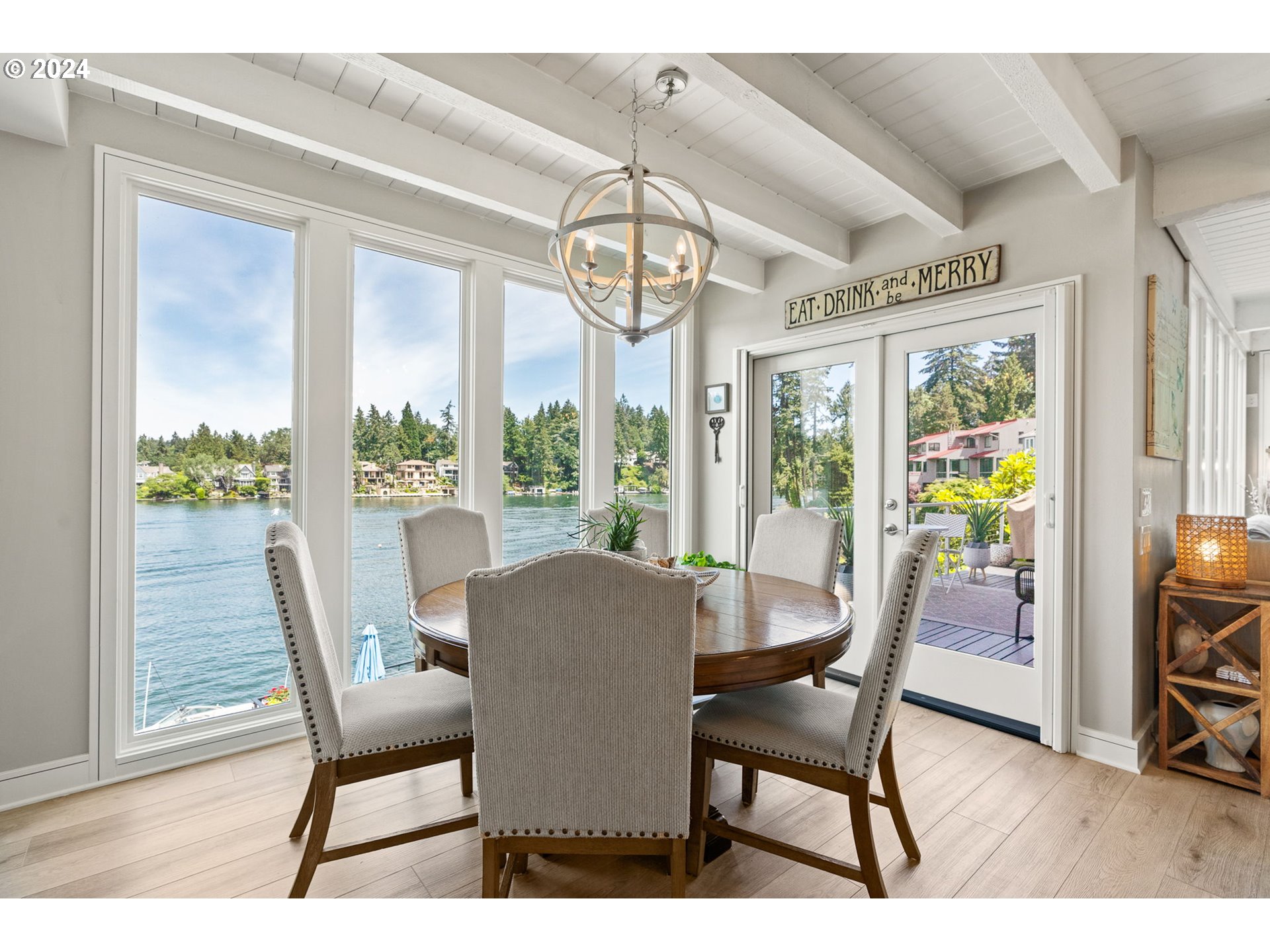 1551 Lake Front Road Lake Oswego, OR 97034 - Photo 5 of 31 Gallery Image 5