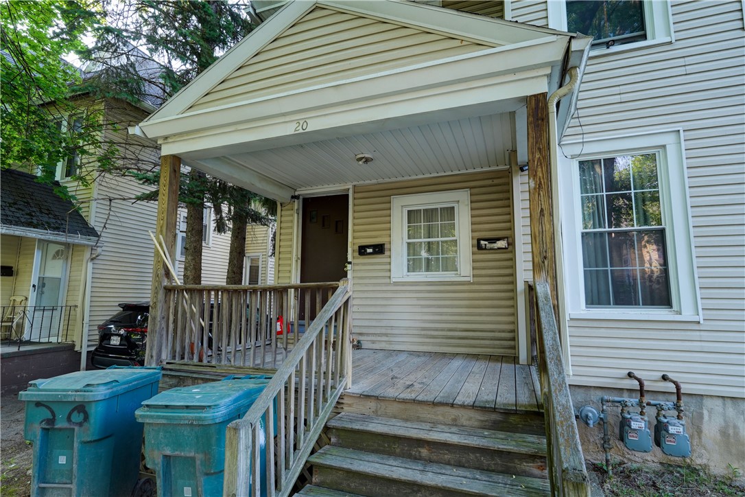 20 Locust Street Rochester, NY 14613 - Photo 2 of 34