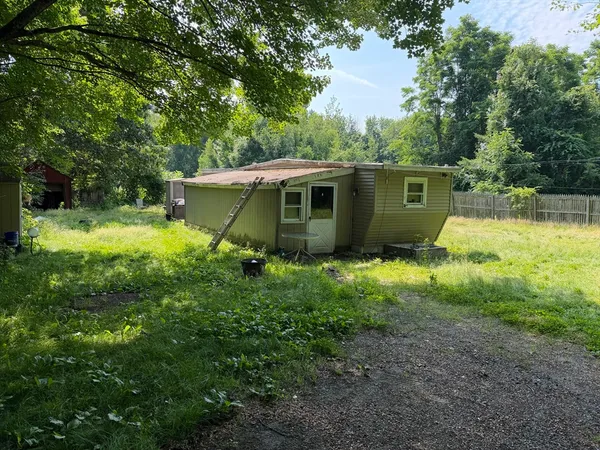 $60,000 | 241 Osborne Road, Ware, MA 01082