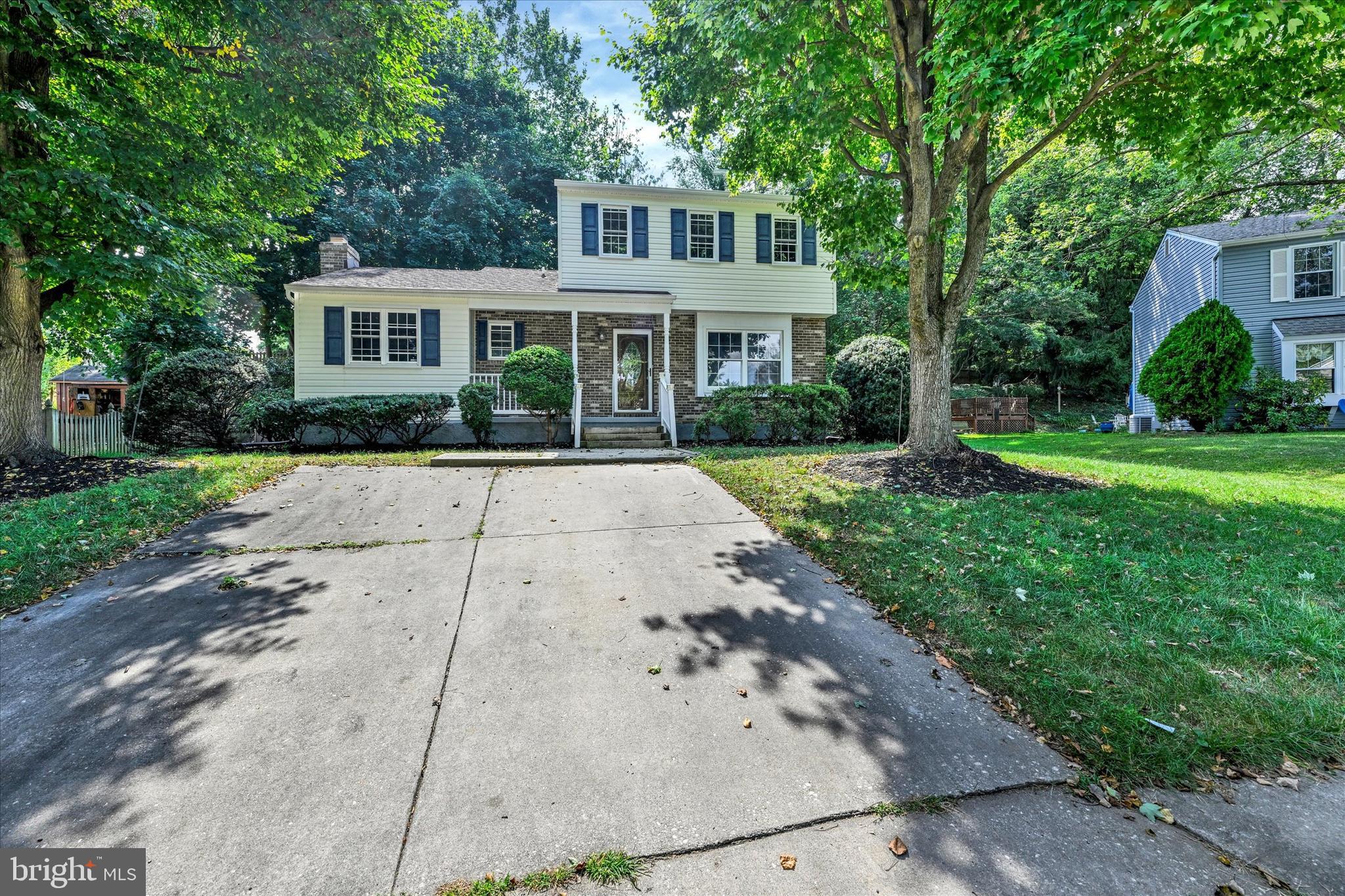 9326 Oak White Road Nottingham, MD 21236 - Photo 2 of 28