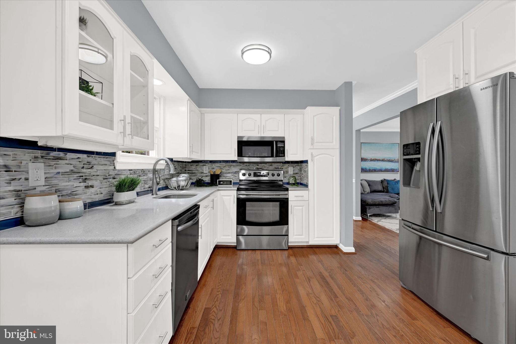 9326 Oak White Road Nottingham, MD 21236 - Photo 8 of 28