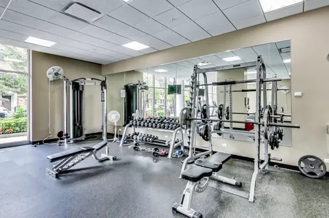 $499,000 | 1629 South Prairie Avenue, Unit 2709, Chicago, IL 60616