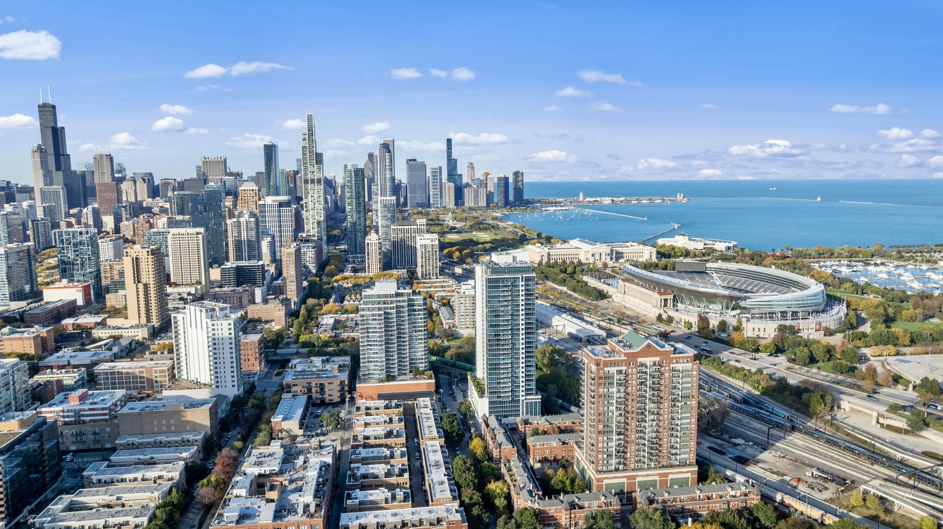 1629 South Prairie Avenue, Unit 2709 Chicago, IL 60616 - Photo 35 of 37 a view of city