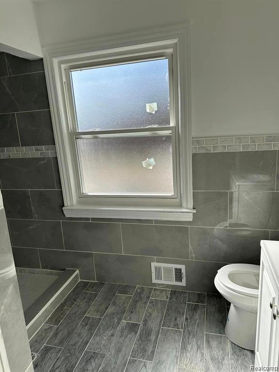 5050 Audubon Road Detroit, MI 48224 - Photo 7 of 9
