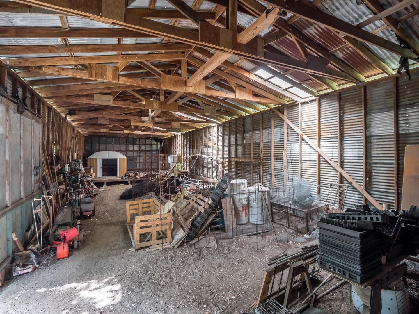 700 Enos Lane Watsonville, CA 95076 - Photo 46 of 56 a view of a room with gym equipment