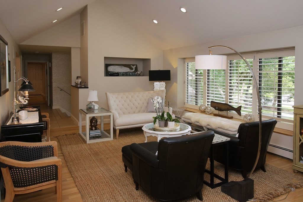 9 Wood Road Sherborn, MA 01770 - Photo 11 of 28 Gallery Image 11