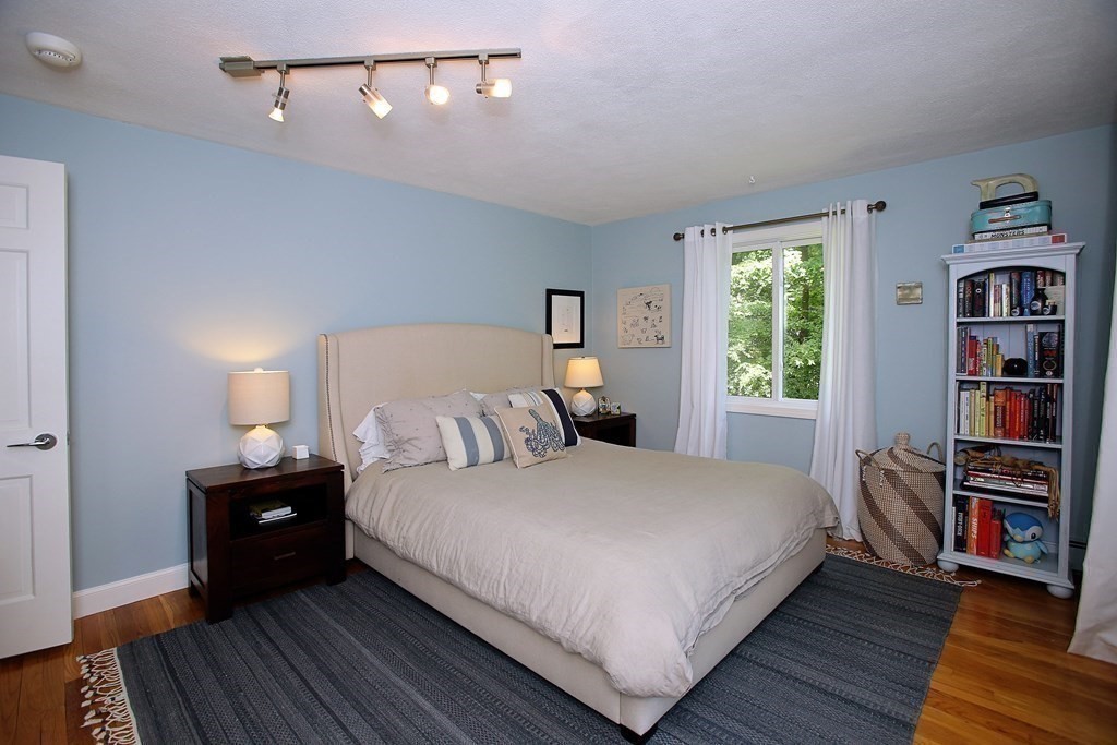 9 Wood Road Sherborn, MA 01770 - Photo 13 of 28 Gallery Image 13