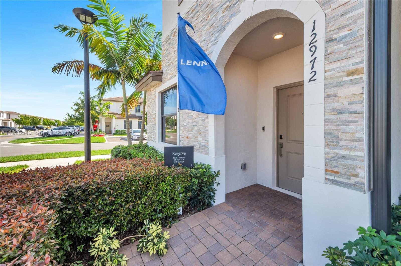 12972 Southwest 233rd Terrace Homestead, FL 33032 - Photo 4 of 31