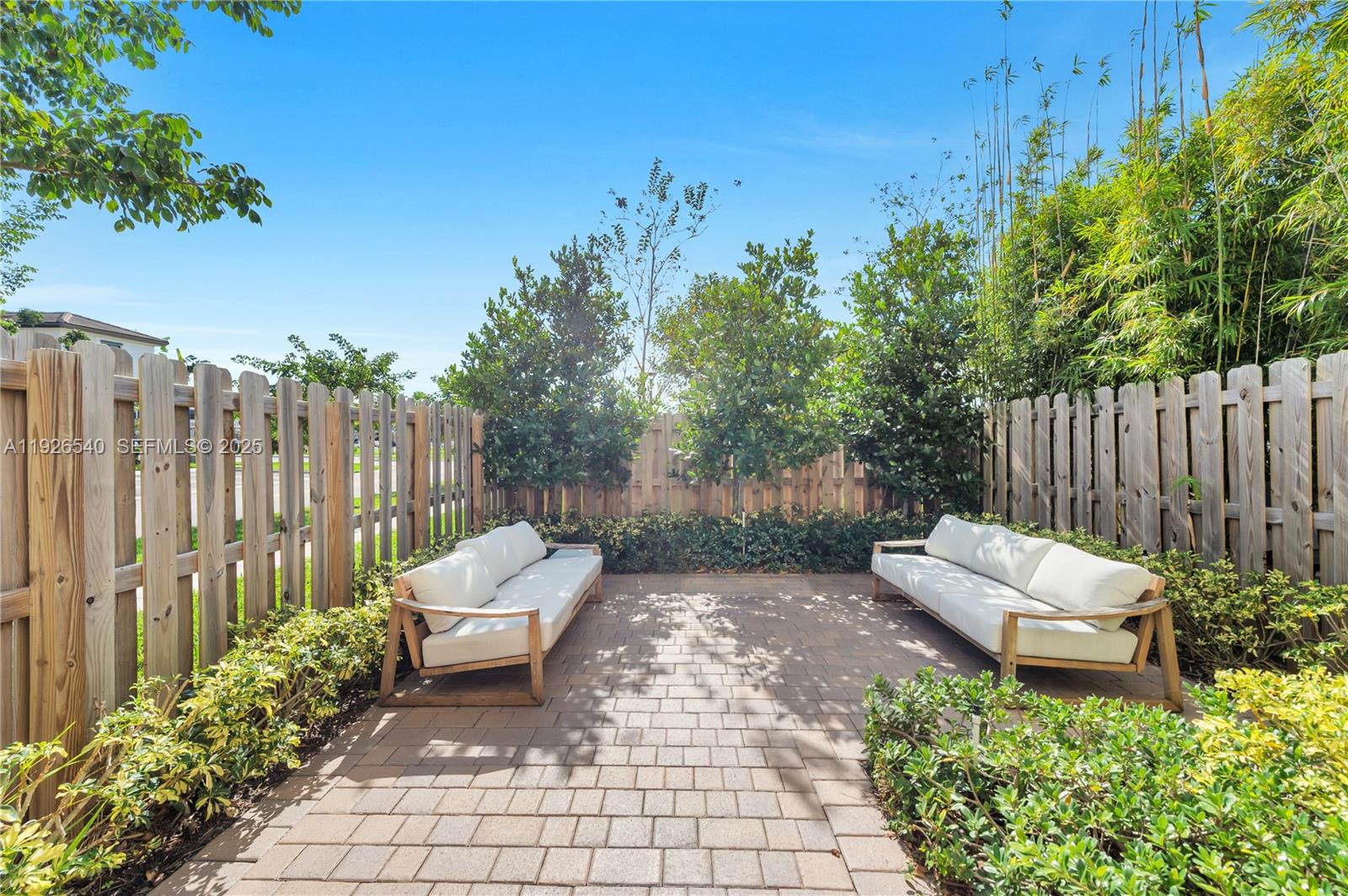 12972 Southwest 233rd Terrace Homestead, FL 33032 - Photo 5 of 31