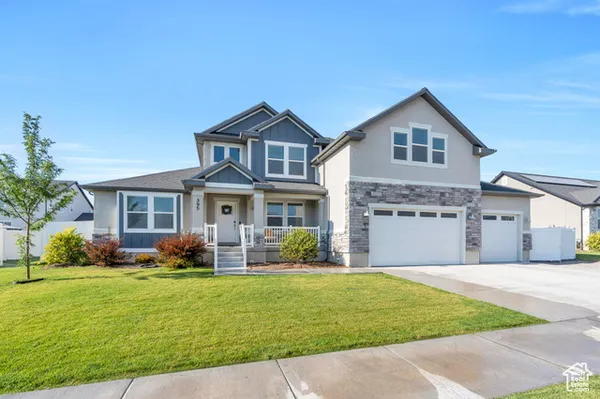 $850,001 | 395 East Mt Ellen Street, Eagle Mountain, UT 84005