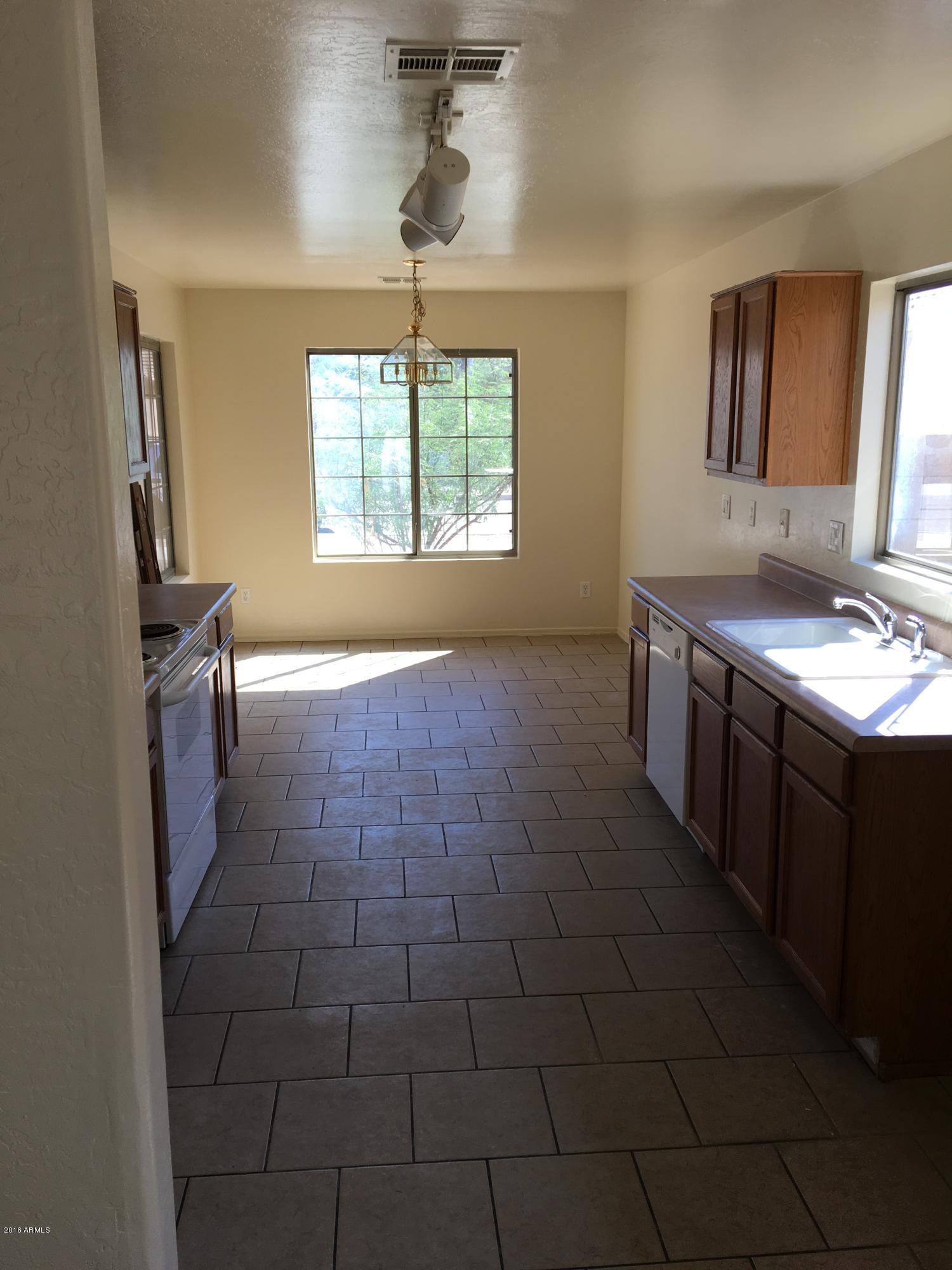 1118 West Shumway Farm Road Phoenix, AZ 85041 - Photo 8 of 8 IMG_0040