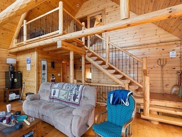 189 Ashby Road Ashburnham, MA 01430 - Photo 8 of 39