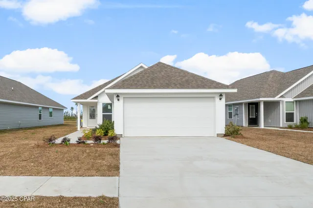 $274,900 | 7463 Morningside Drive, Panama City, FL 32404
