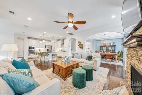 $794,000 | 8336 Bramfield Drive, Huntersville, NC 28078