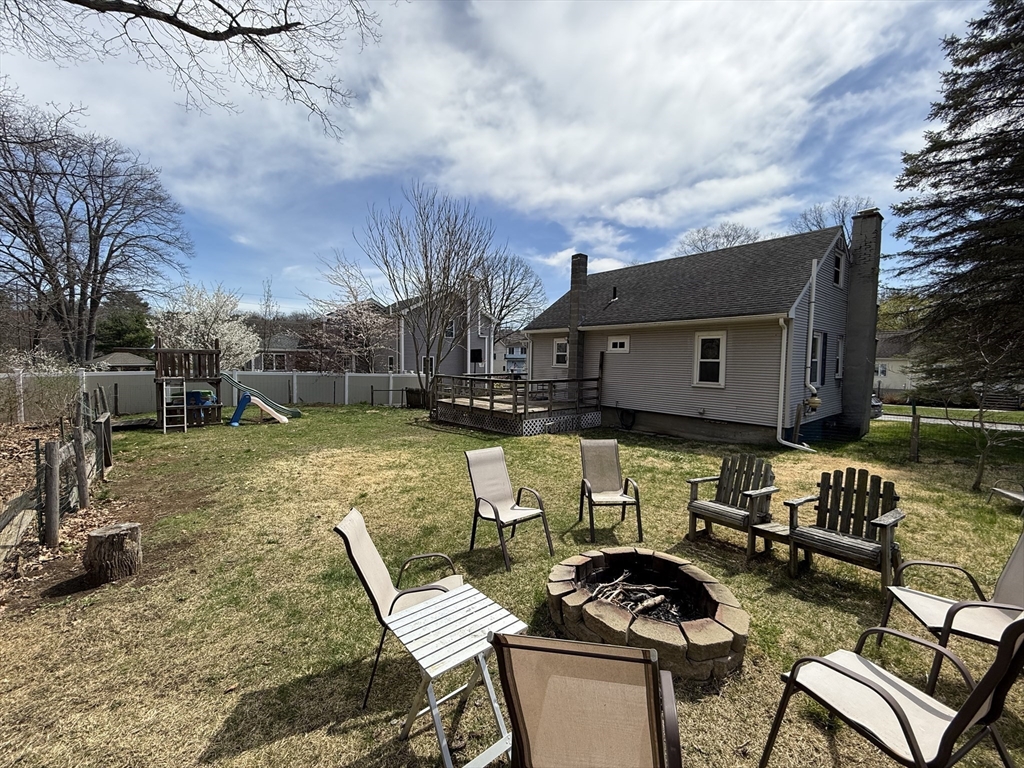 43 Manor Road Shrewsbury, MA 01545 - Photo 15 of 15