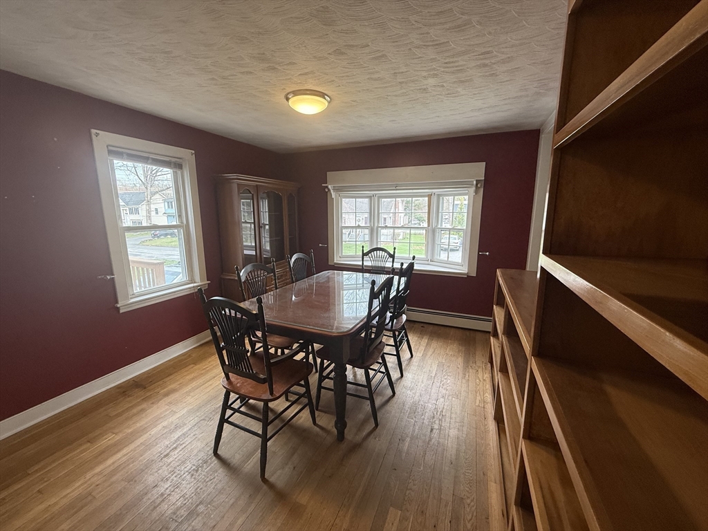 43 Manor Road Shrewsbury, MA 01545 - Photo 4 of 15