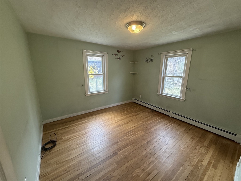 43 Manor Road Shrewsbury, MA 01545 - Photo 7 of 15