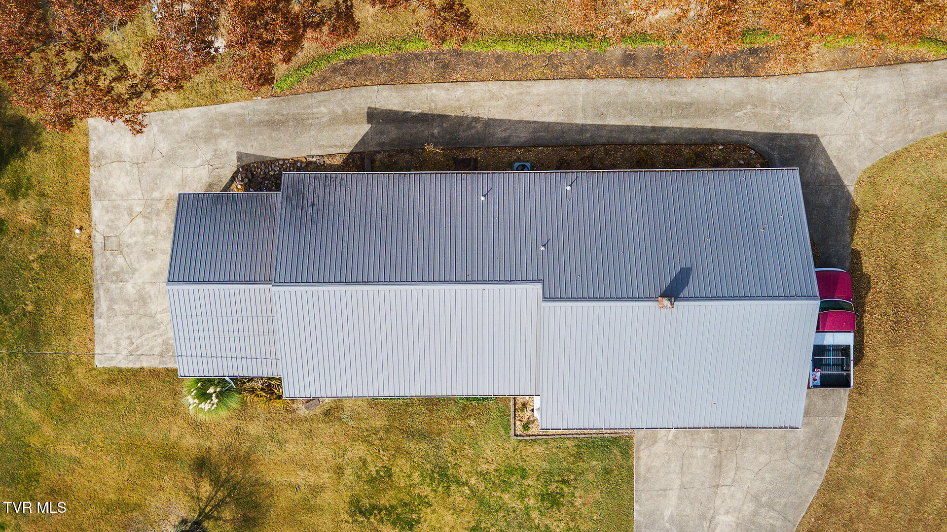 280 Falcon Circle Afton, TN 37616 - Photo 14 of 52 Aerial View