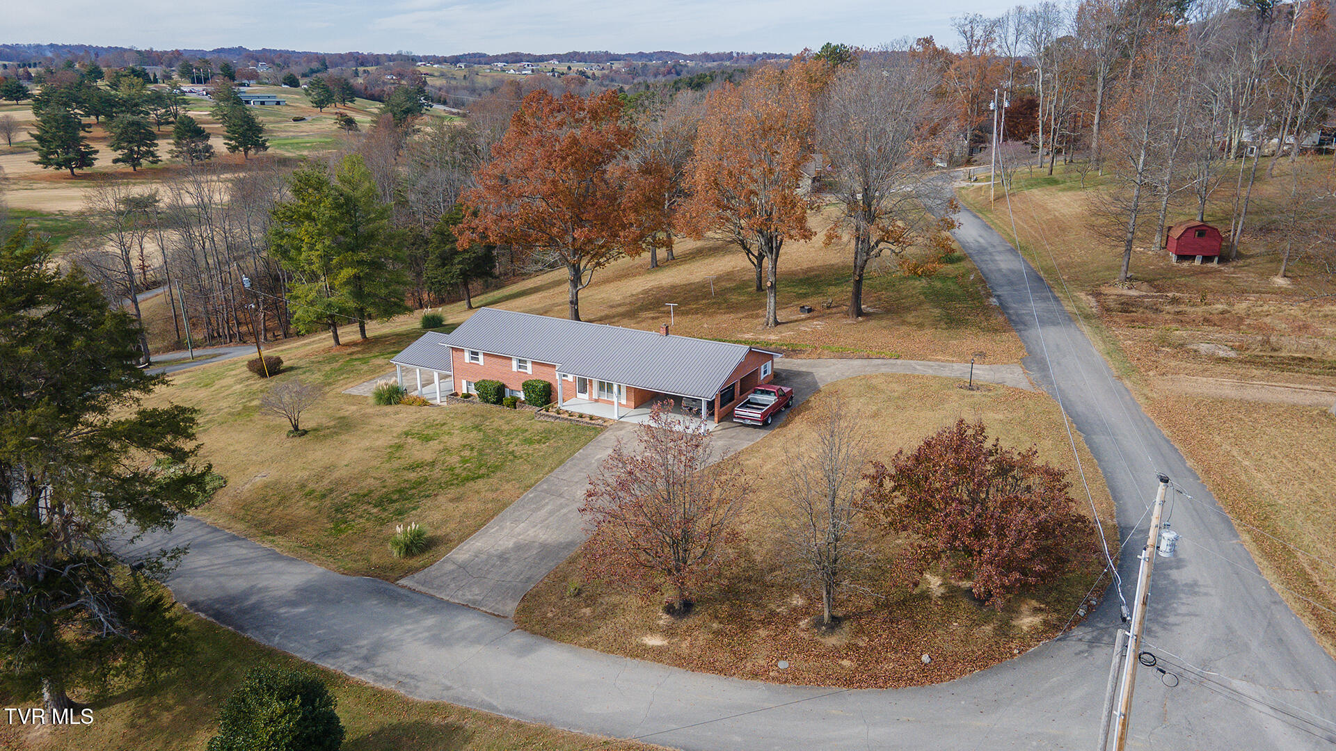 280 Falcon Circle Afton, TN 37616 - Photo 15 of 52 Aerial View
