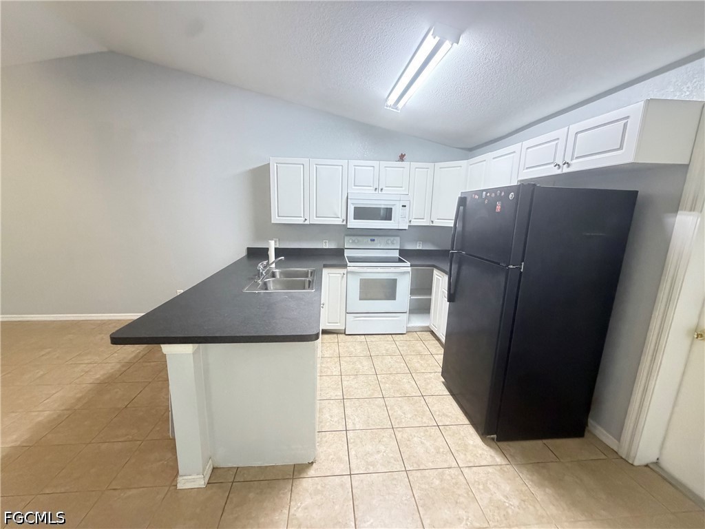 3950 Sunset Road Lehigh Acres, FL 33971 - Photo 3 of 11