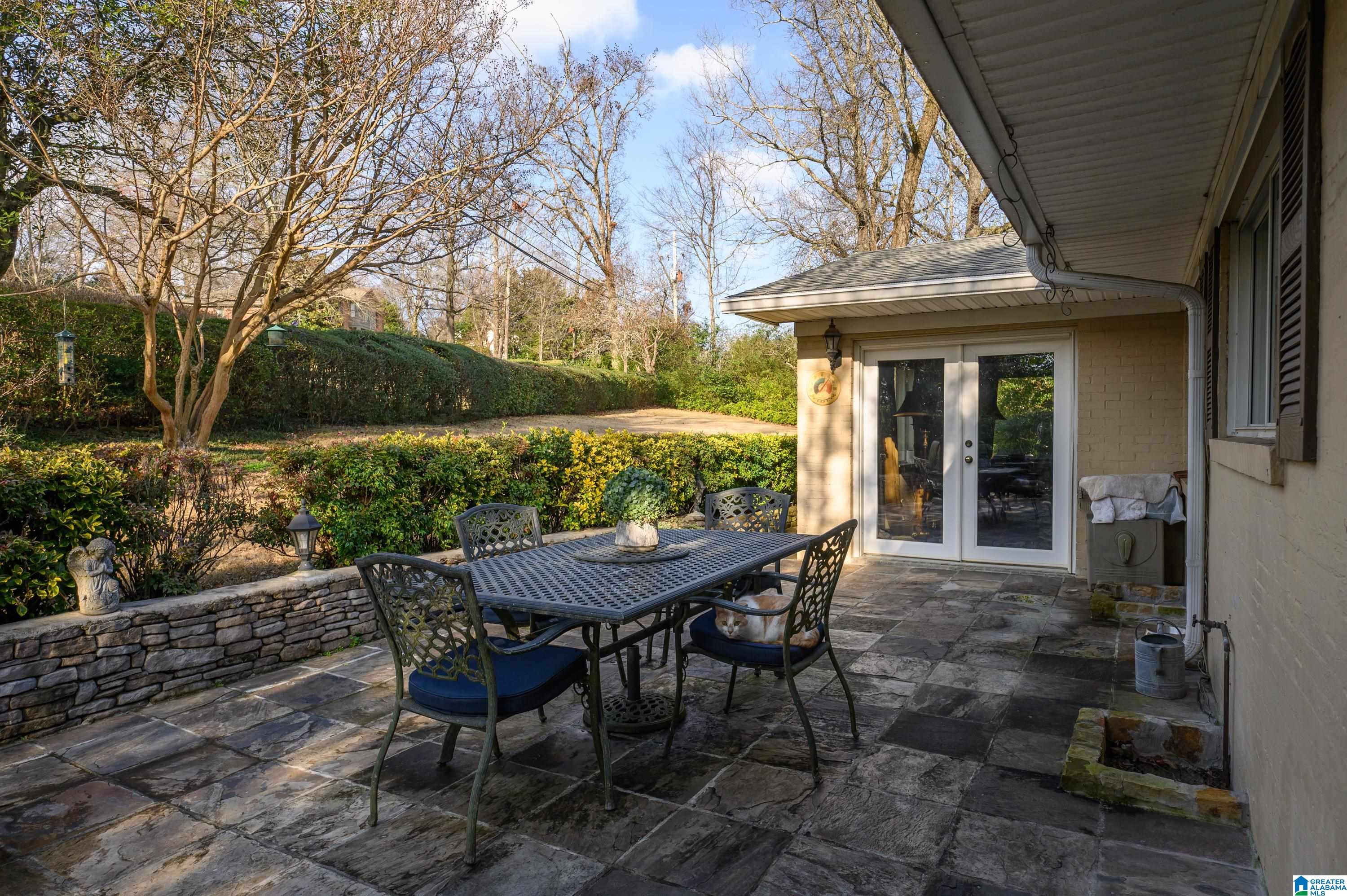 2710 Shades Crest Road Birmingham, AL 35209 - Photo 44 of 60