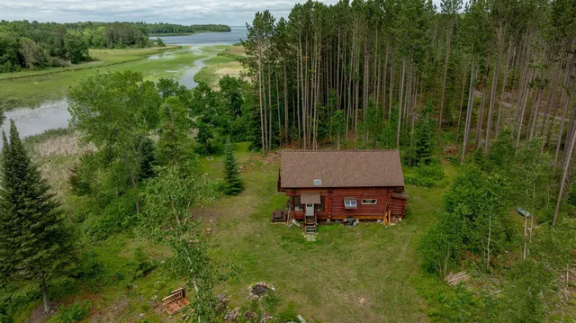 $400,000 | 3488 State 200 Street Northwest, Walker, MN 56484