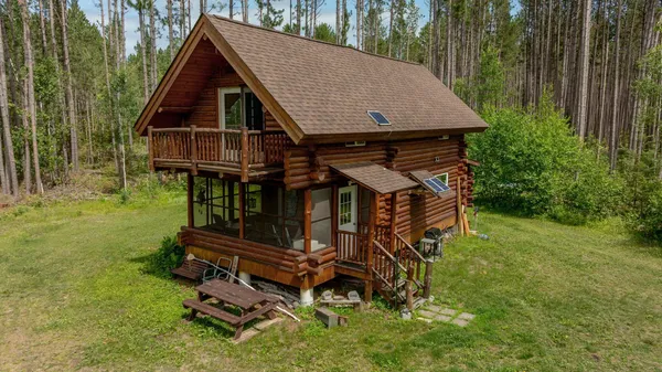 $400,000 | 3488 State 200 Street Northwest, Walker, MN 56484