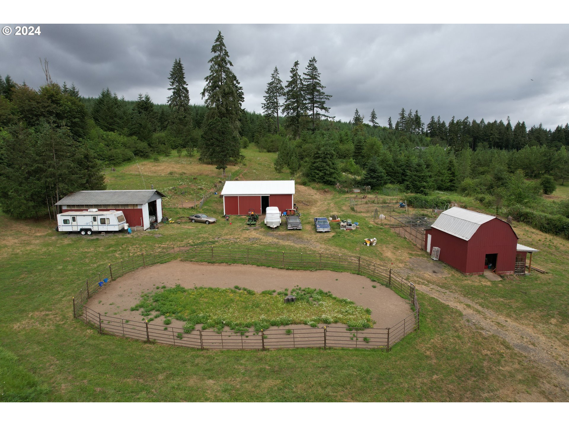 33570 Bellinger Scale Road Lebanon, OR 97355 - Photo 2 of 36 Gallery Image 2