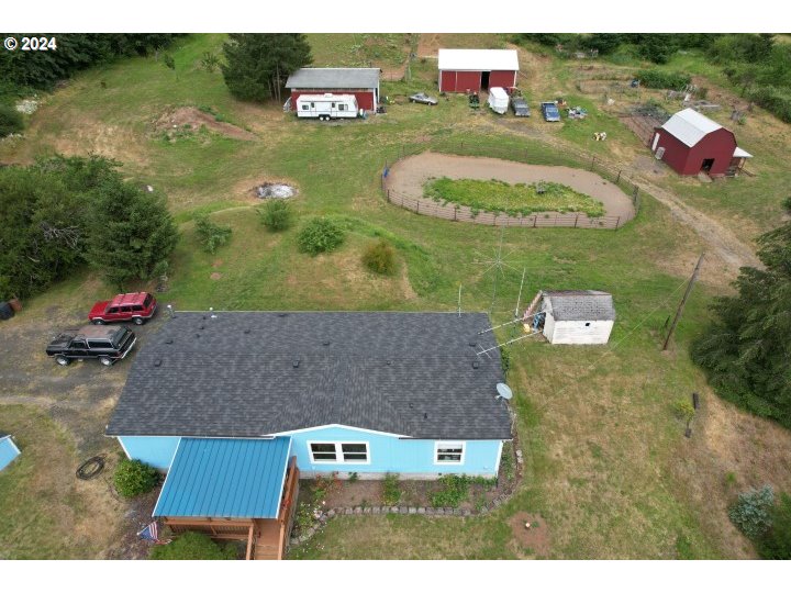 33570 Bellinger Scale Road Lebanon, OR 97355 - Photo 3 of 36 Gallery Image 3