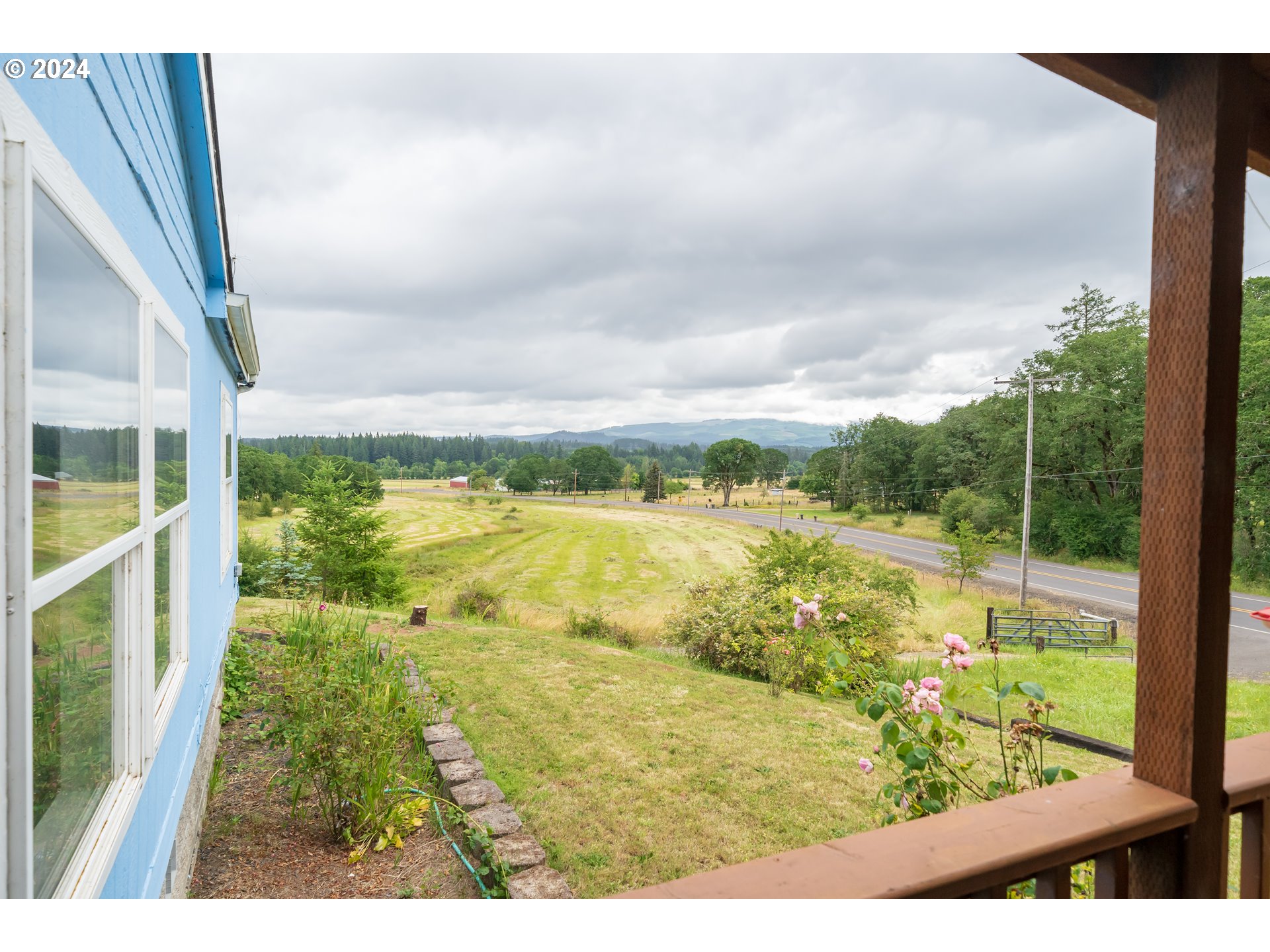 33570 Bellinger Scale Road Lebanon, OR 97355 - Photo 5 of 36 Gallery Image 5