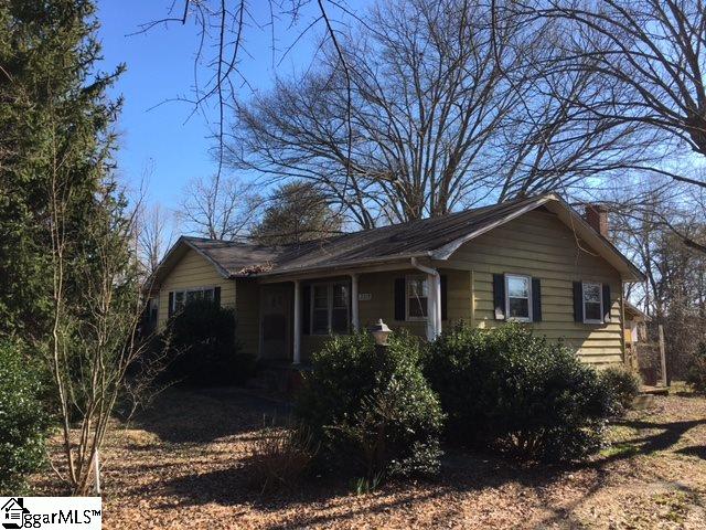 2315 Locust Hill Road Greer, SC 29651 - Photo 1 of 11